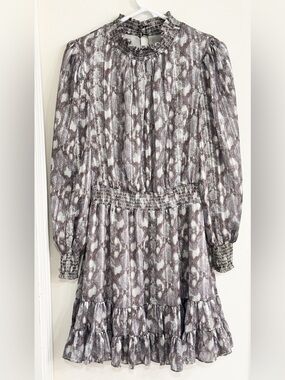 Willa Story Olivia Dress Smocked Midi Dress in Silver Taupe & Ivory Print Sz M